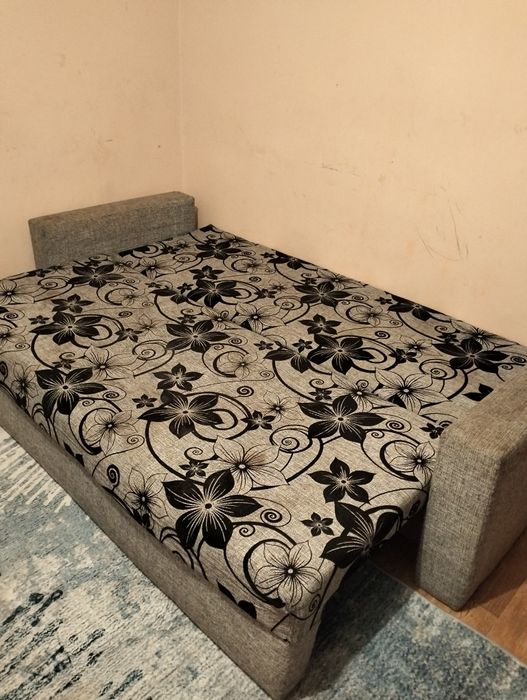 Продам диван не дорого самовывоз