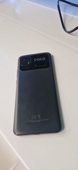 POCO C40 смартфон в отл. состоянии