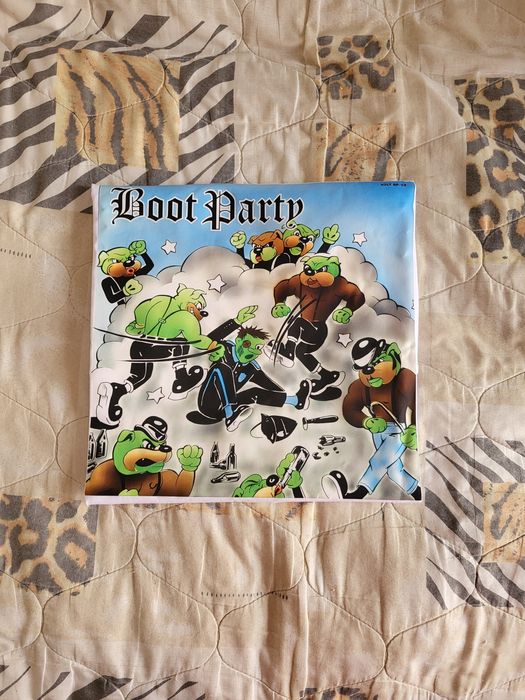 Белая футболка boot party