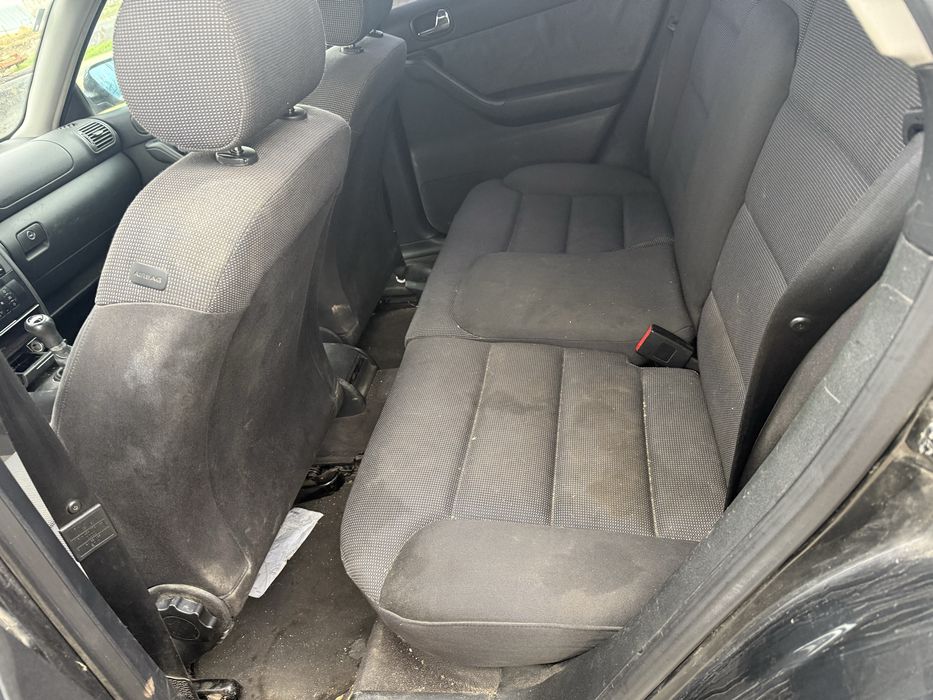 Ауди а3 1.6 фейс на части или цяло