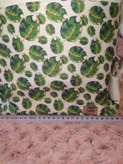 Раница с флорални мотиви Daris