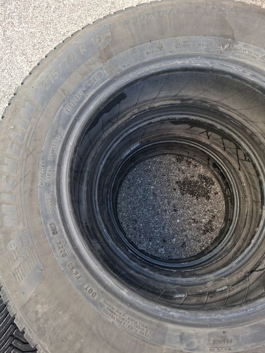 Michelin cross climate  215 / 70 / 16