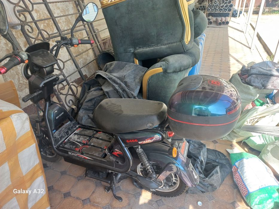 bonvi skuter1111