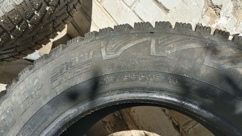 Автошины 215 65 R16
