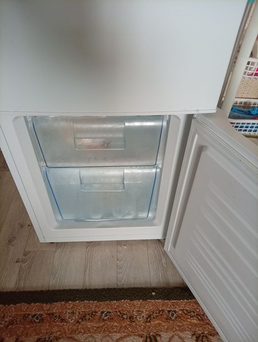 Продам холодильник arg