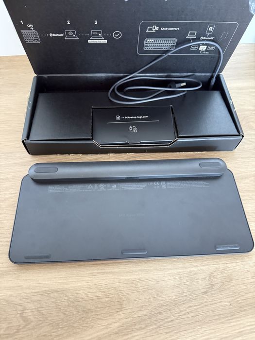 Tastatura MX keys mini