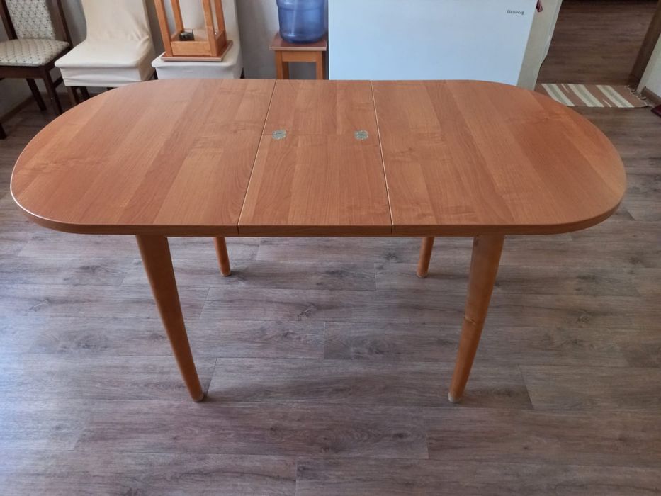 Стол кухонный