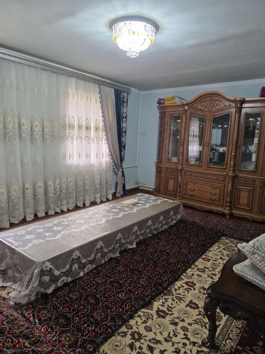 2 etajlik hovli ijaraga beriladi