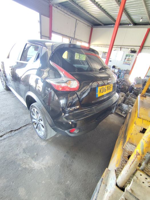 Nissan Juke -Текna-1.6 бензин-117кс -автомат-2018г-