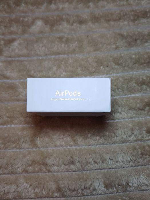 Airpods 4 ANC noi