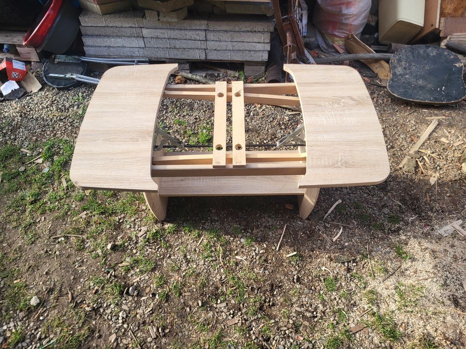 Masuta extensibila reglabila pe inaltime