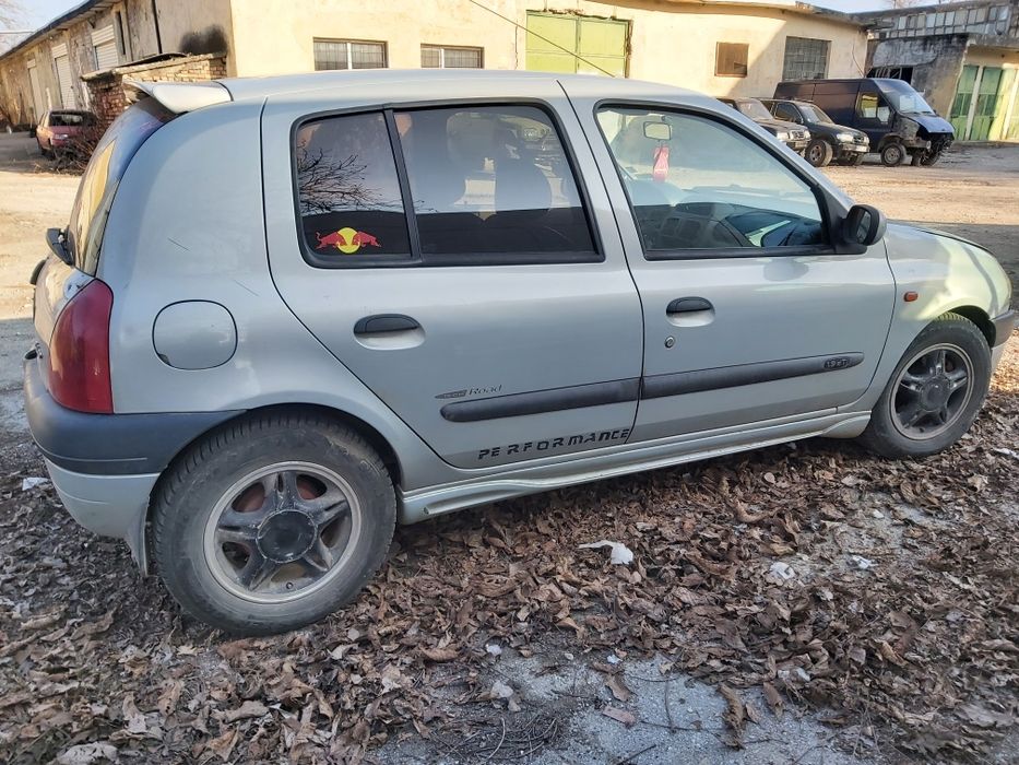 Рено Клио 1.9 DTI 82 к.с 2002 г.