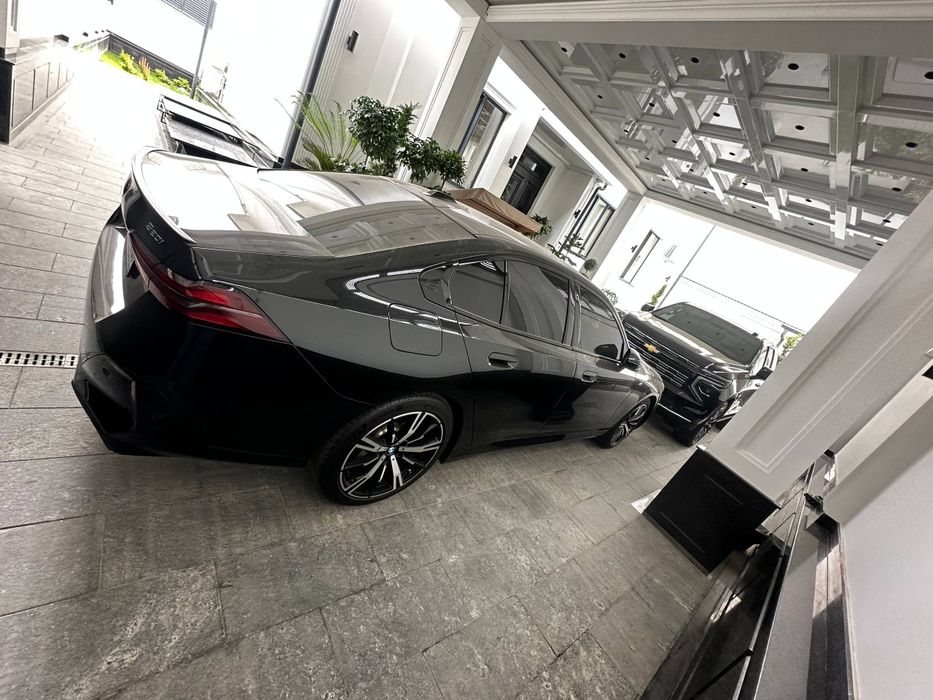 СРОЧНО продаётся! БMW 520i