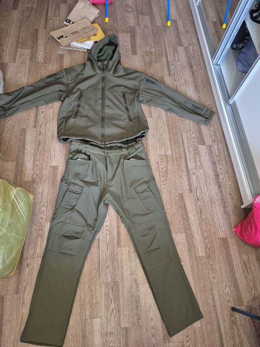 Продам мужскую двойку