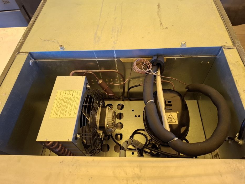 Frigider inox profesional