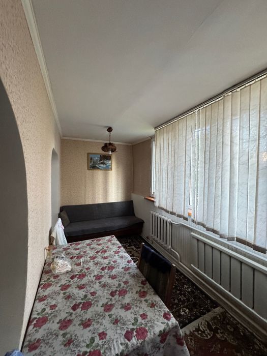 Продам 3 комнатную квартиру в Фергане(теннисный корт).