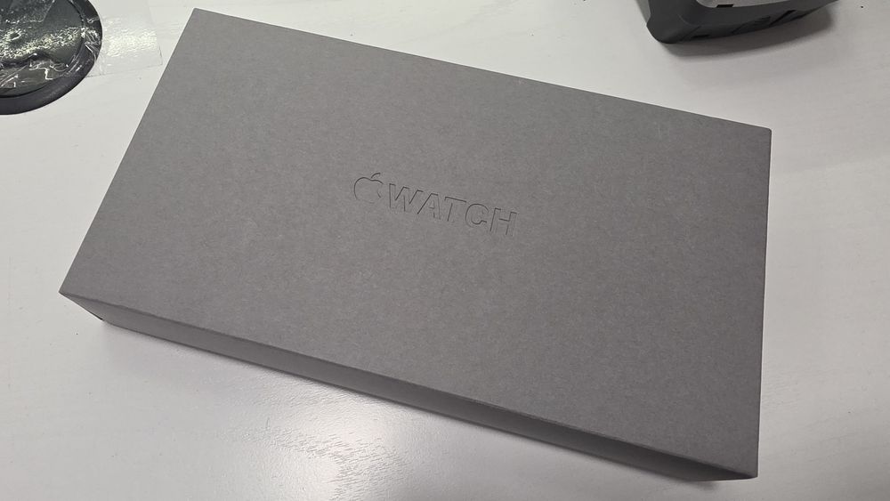 Apple Watch Ultra 3 Milanese Loop Titanium Black 49 MM