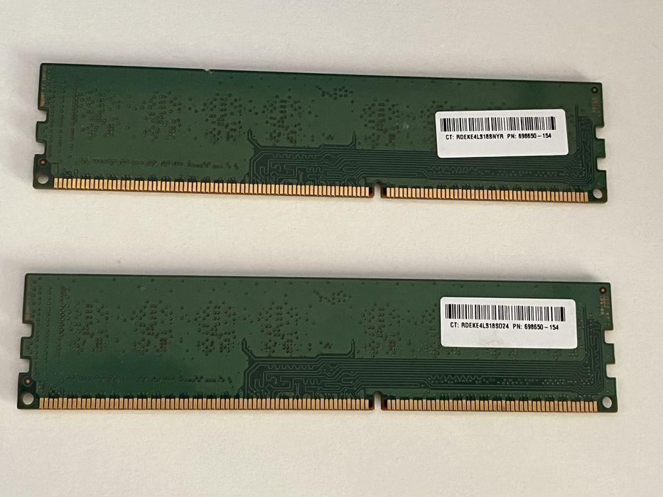 8GB DDR3 1600 MT/s RAM Samsung (2x4GB)
