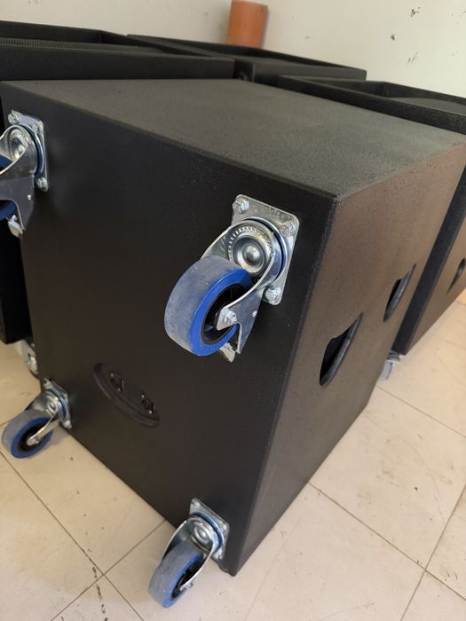 Subwooferi 18” Martin audio S18+ inca 3 clone (multe boxe Martin)