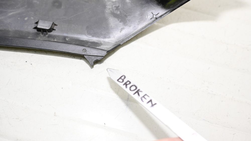 Carena Rezervor Benzina Stanga Yamaha YZF-R125 2023 - 2025