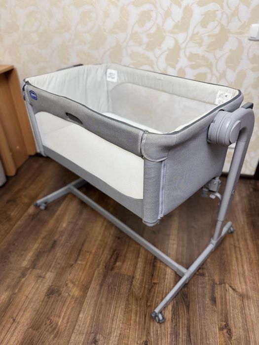Детская кроватка chicco