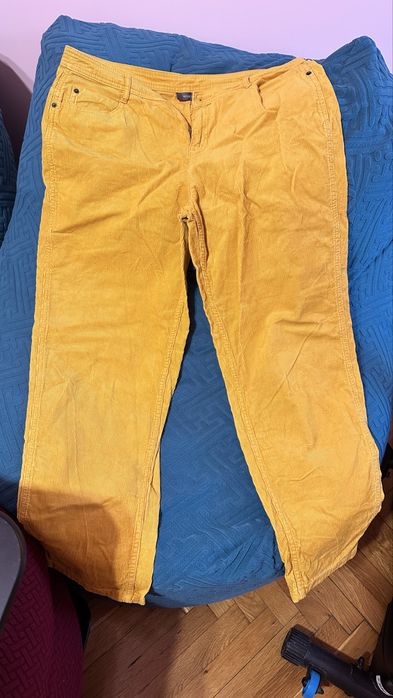 Дънки и карго панталони