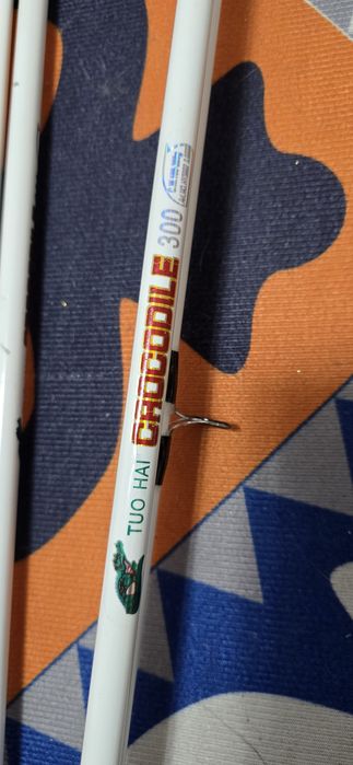 Продам спининги crocodile