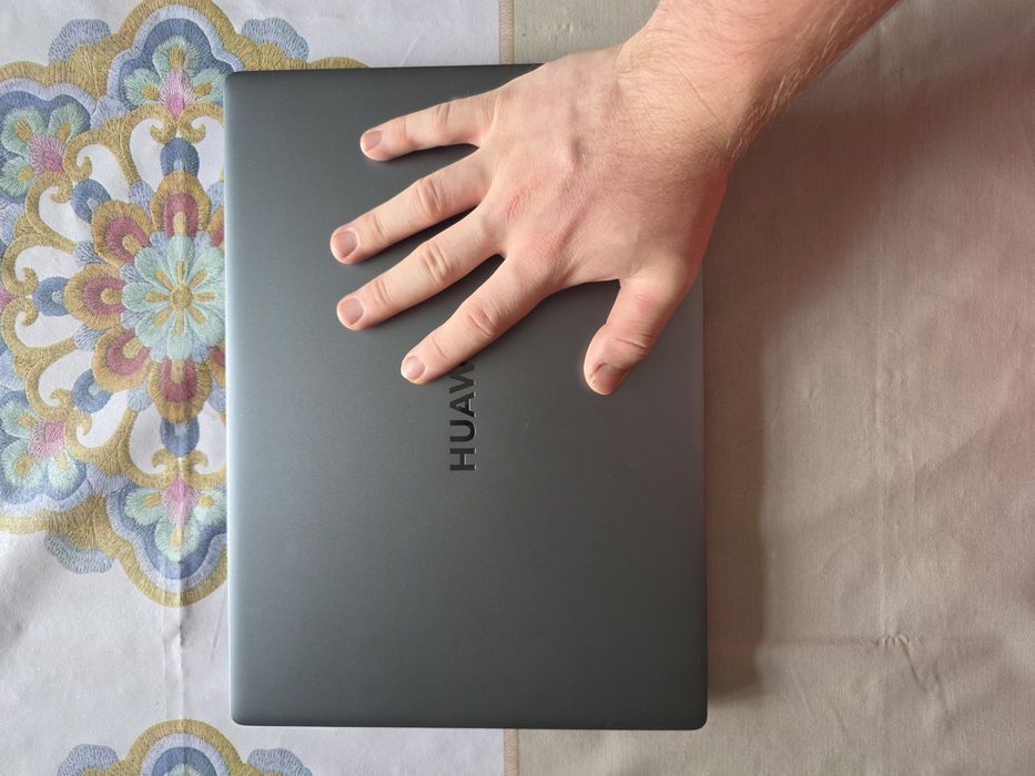 HUAWEI Matebook D14