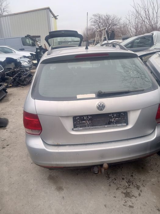 Dezmembrez Volkswagen Golf 5 Break