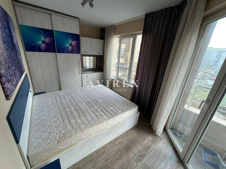 Дава се под наем Двустаен апартамент в Пловдив, Тракия - 70 кв.м за 433.5 € - Снимка #3