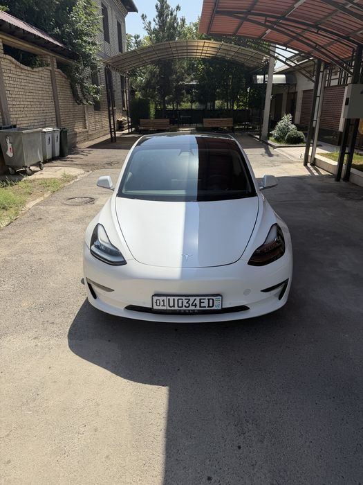 Tesla Model 3 Long Range Dual Motor AWD | Premium