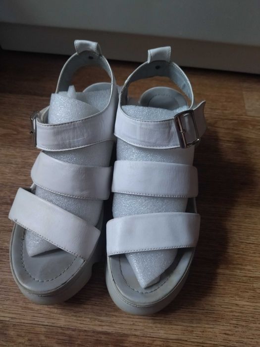 Сандали 38 размер