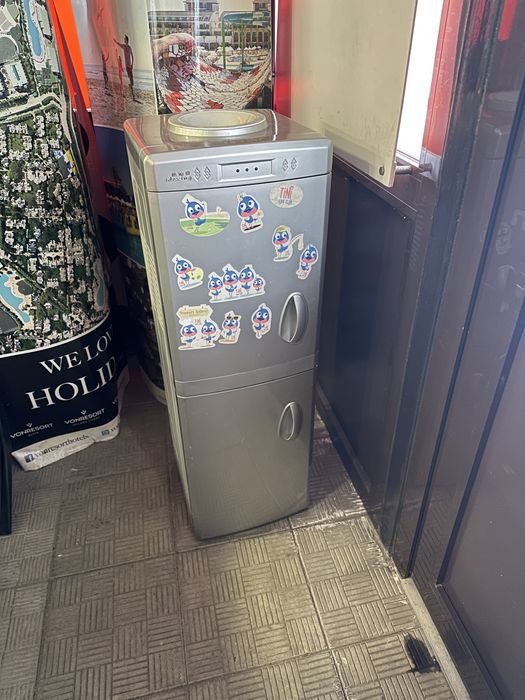 Продам б/у кулер для воды