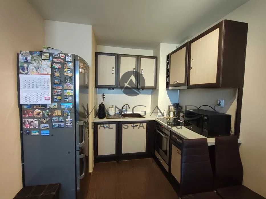 Продава се Тристаен апартамент в Пловдив, Кючук Париж - 75 кв.м за 1496 €/кв.м - Снимка #5