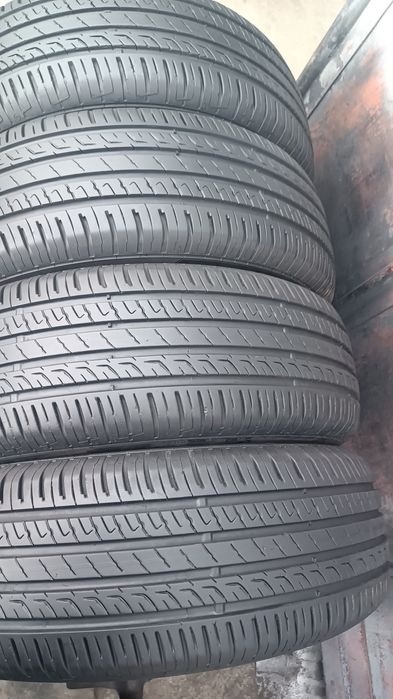 225/65/17 Barum .