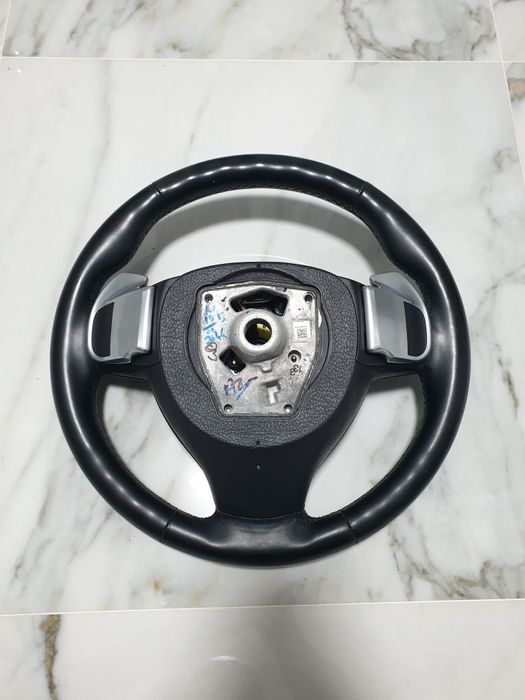 Volan M BMW seria 5 6 7, F10 F06 F12 F13 F01 cu distronic si padele