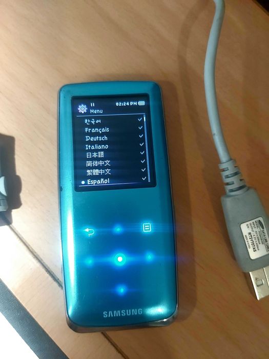 Mp 3 Player Samsung YP-S3 – Design Slim, Funcții Multimedia