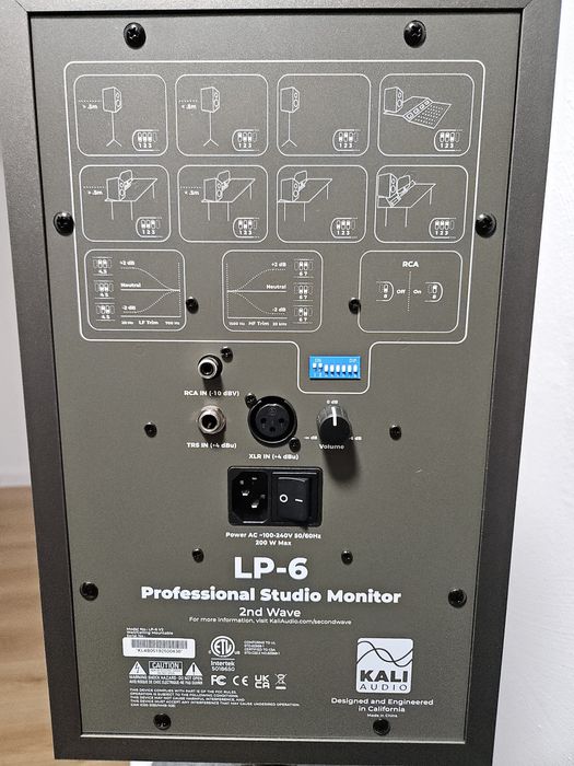 Monitoare studio Kali Audio LP-6 V2