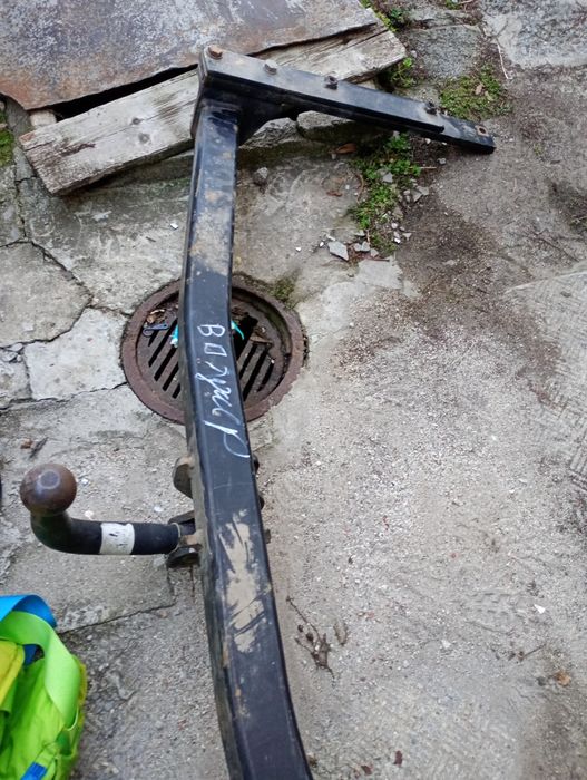 Теглич за Крайслер таун енд кънтри