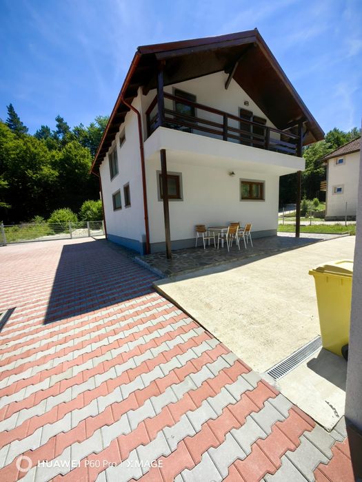 Cabana De Inchiriat Valiug Crivaia 12 locuri