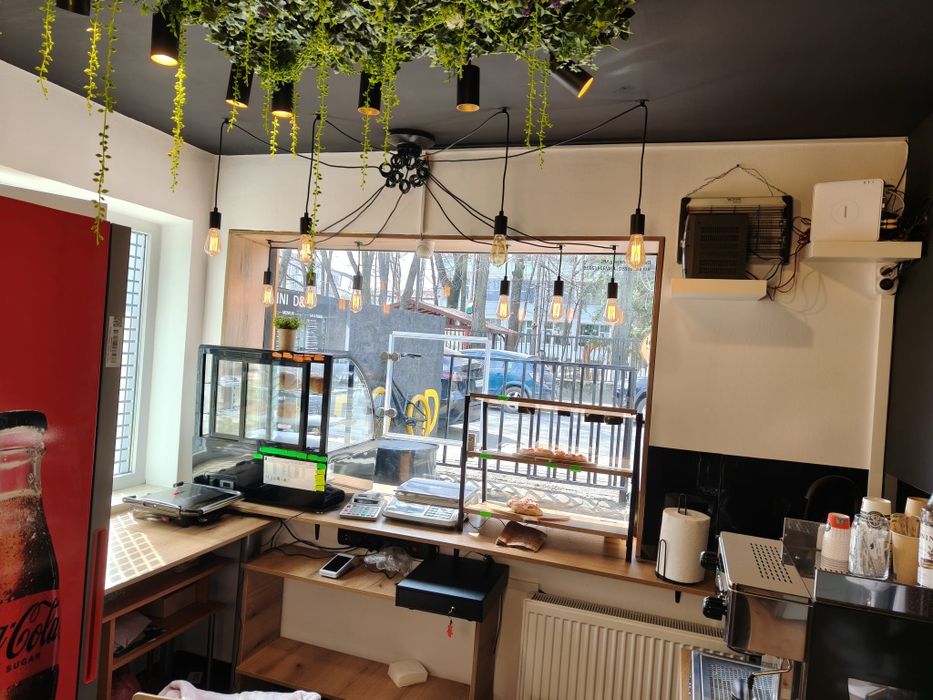 Închiriez Cafenea , Fast Food, afacere la cheie,  spatiu comercial