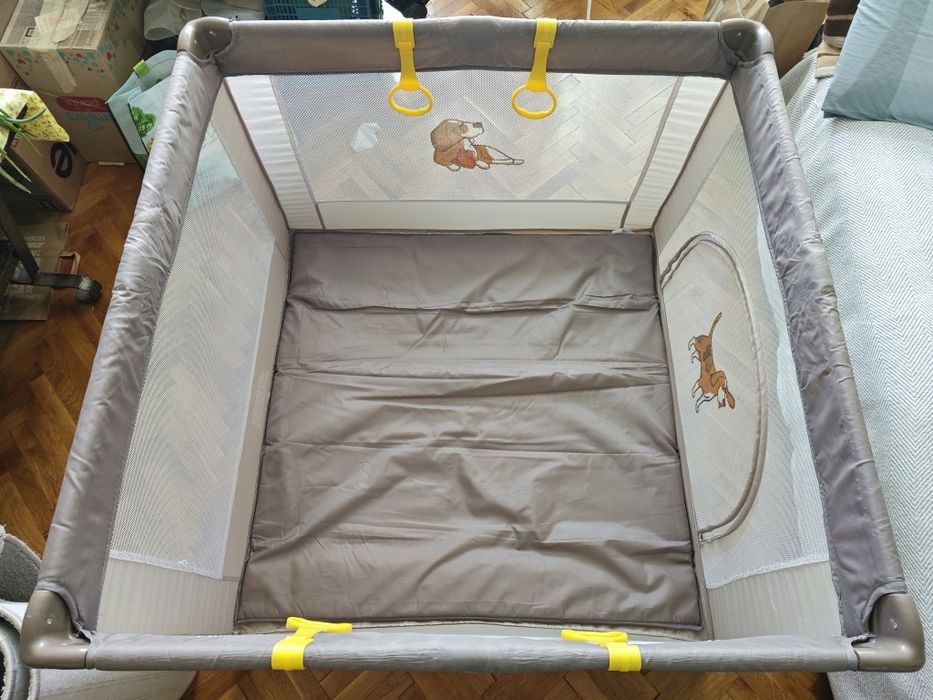 Кошара за игра Juju Discovery Benji