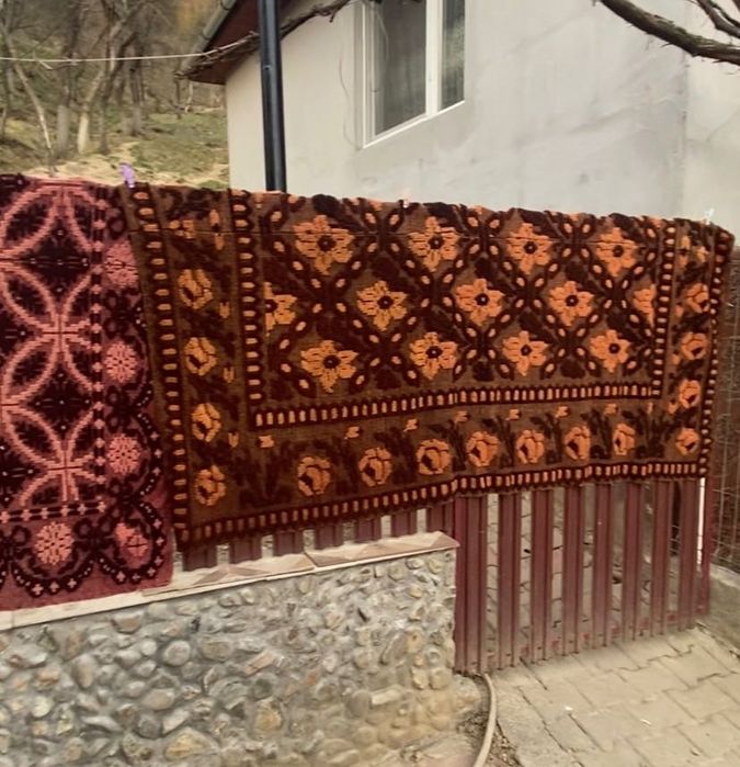 Cuverturi/lepedee din lână naturală țesute