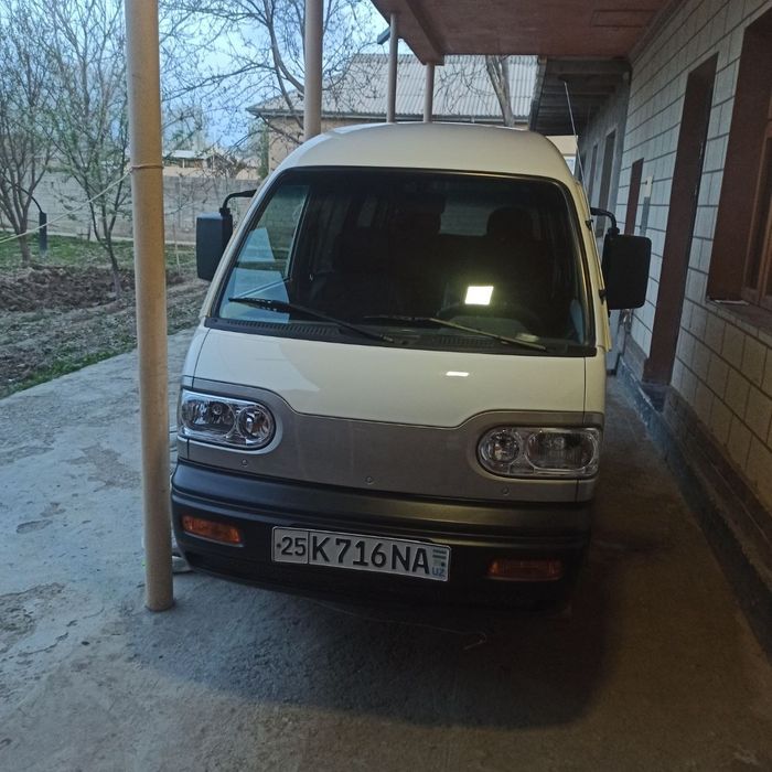 Chevrolet Damas 2
