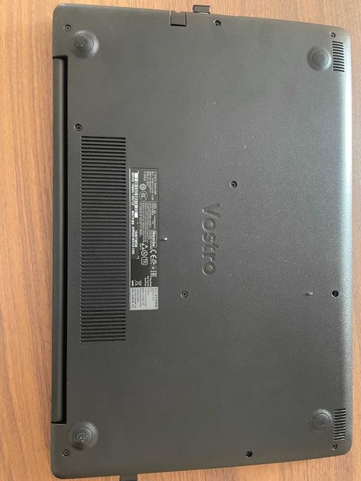 Laptop Dell Vostro 3590 15.6" Full HD | i7-10510U | 8GB RAM | SSD 256GB
