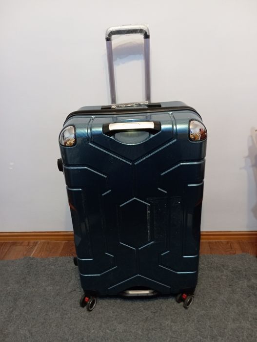 Чемодан большой 73*47*30