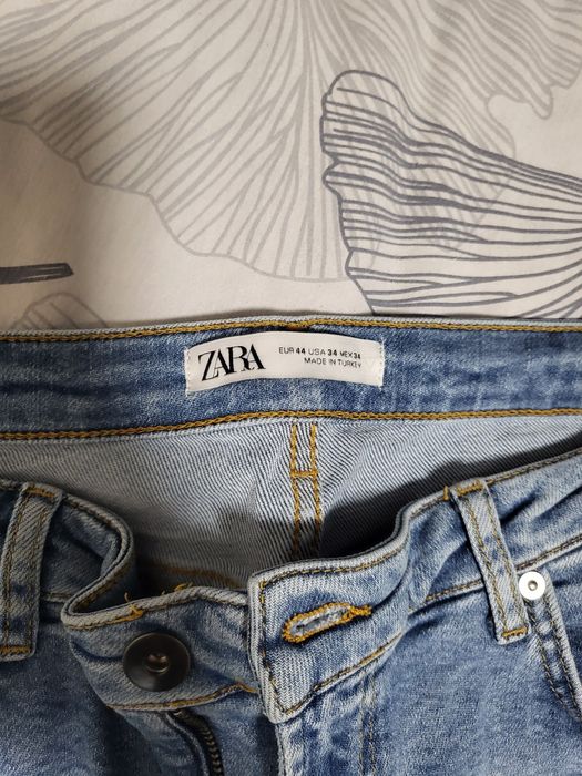 Продавам Мъжки дънки