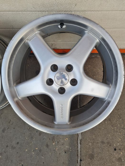 Джанти BORBET за VW AUDI SEAT SKODA Toyota Subaru R17 5x100 ET35 8J