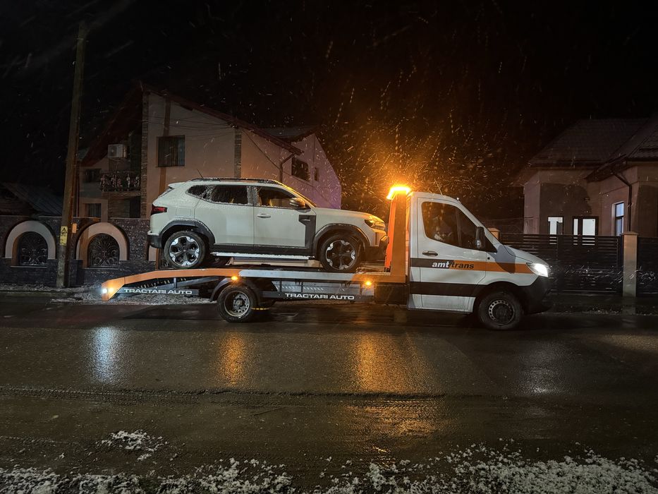 Tractari Auto Gaesti Platforma cu Macara Tractari Camioane
