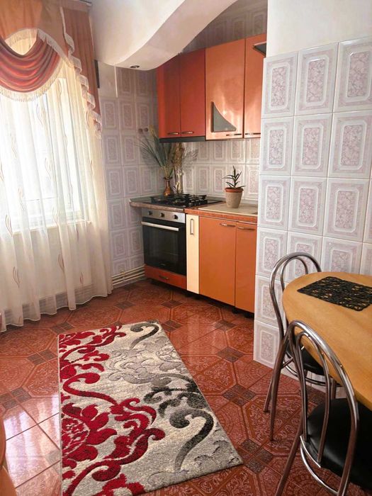 Apartament 2 camere decomandat, mobilat – gata de mutat